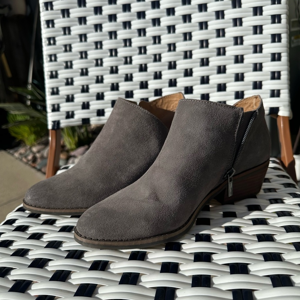 Lucky Brand booties size 7 excellent condition